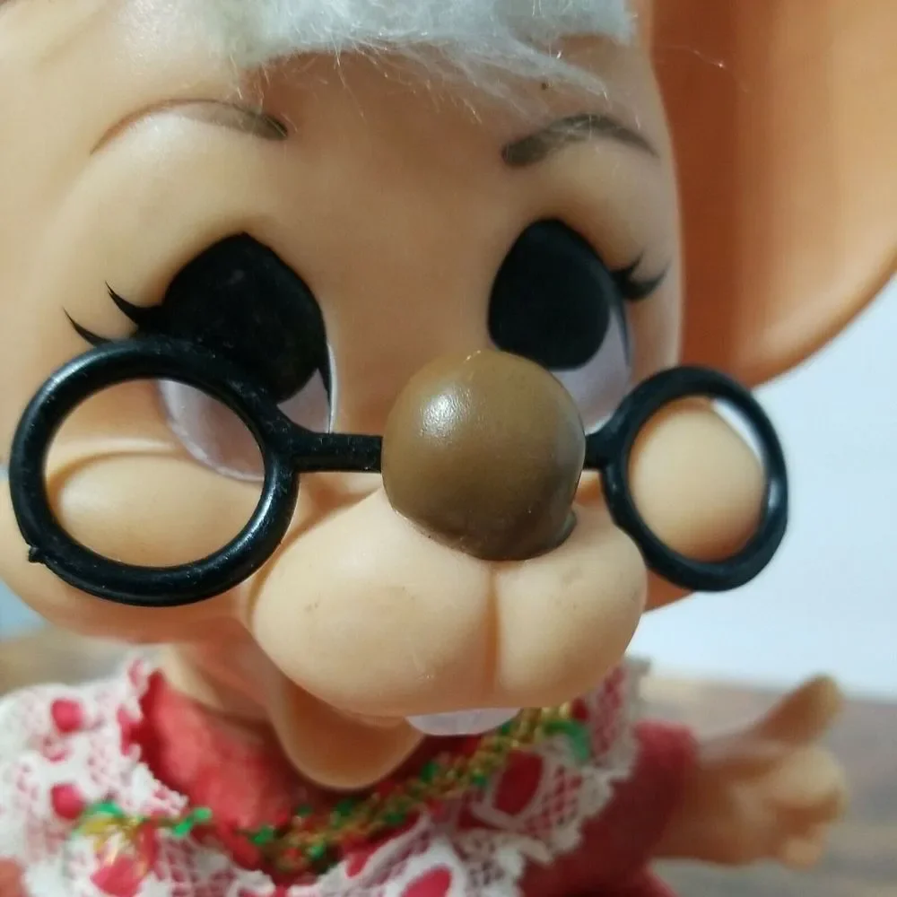 Vintage Roy Des of Fla 1970 Mrs.Claus Christmas Mouse Bank‎ Figure Toy